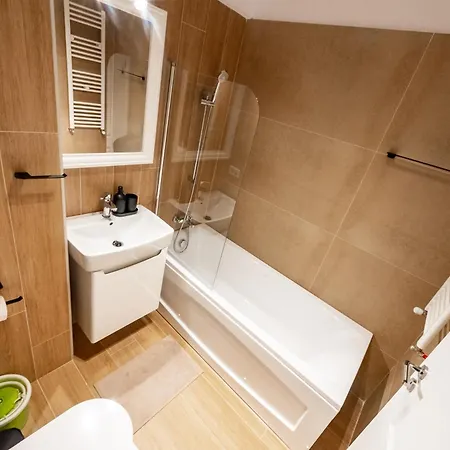 公寓 Urban Haven Retreat 812 *
